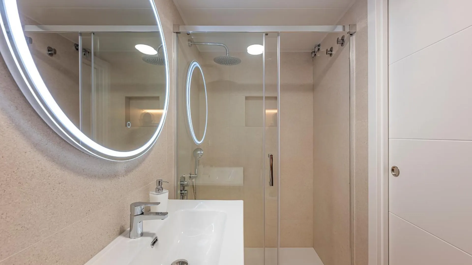 Apartmán El Faro Deluxe Marbella