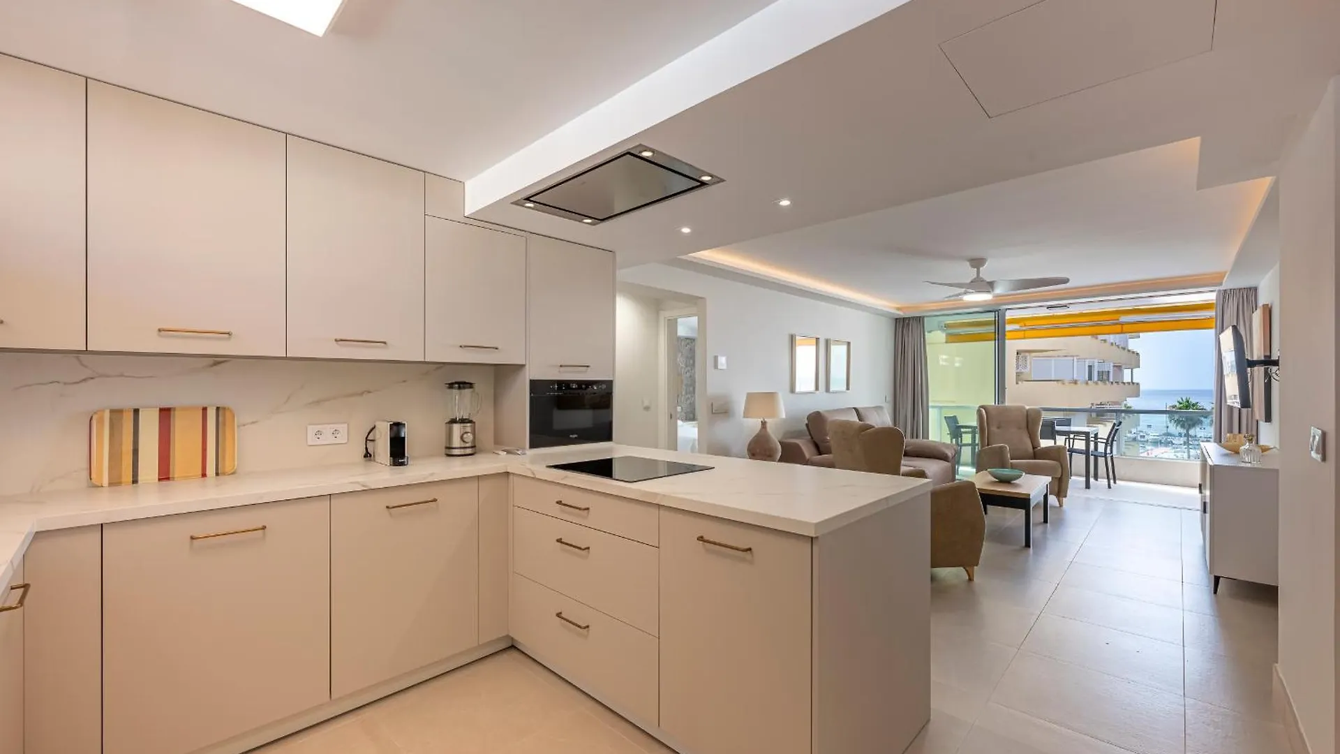 El Faro Deluxe Apartment Marbella